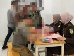 Polres Lhokseumawe Serahkan Lima Tersangka Narkotika ke Kejaksaan