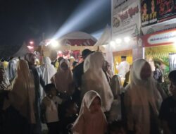 Pengunjung Membludak di Arena Piasan Pase
